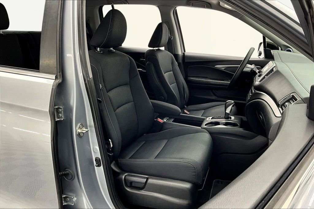 Used 2019 Honda Ridgeline RT image 9