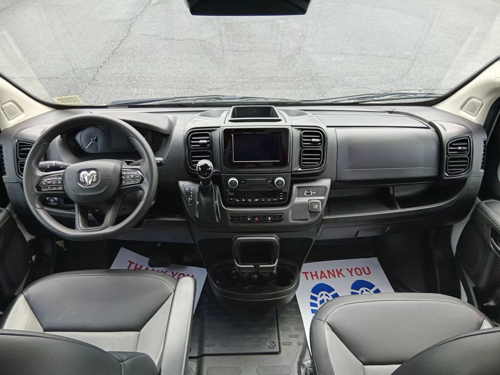 Used 2024 RAM ProMaster 2500 w/ Convenience Group FWD image 14