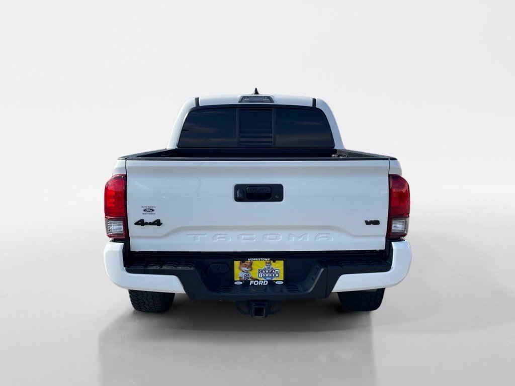 Used 2023 Toyota Tacoma SR5 image 3