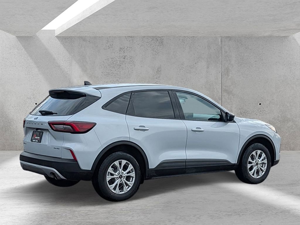 Certified 2025 Ford Escape Active w/ Tech Pack #1 image 3