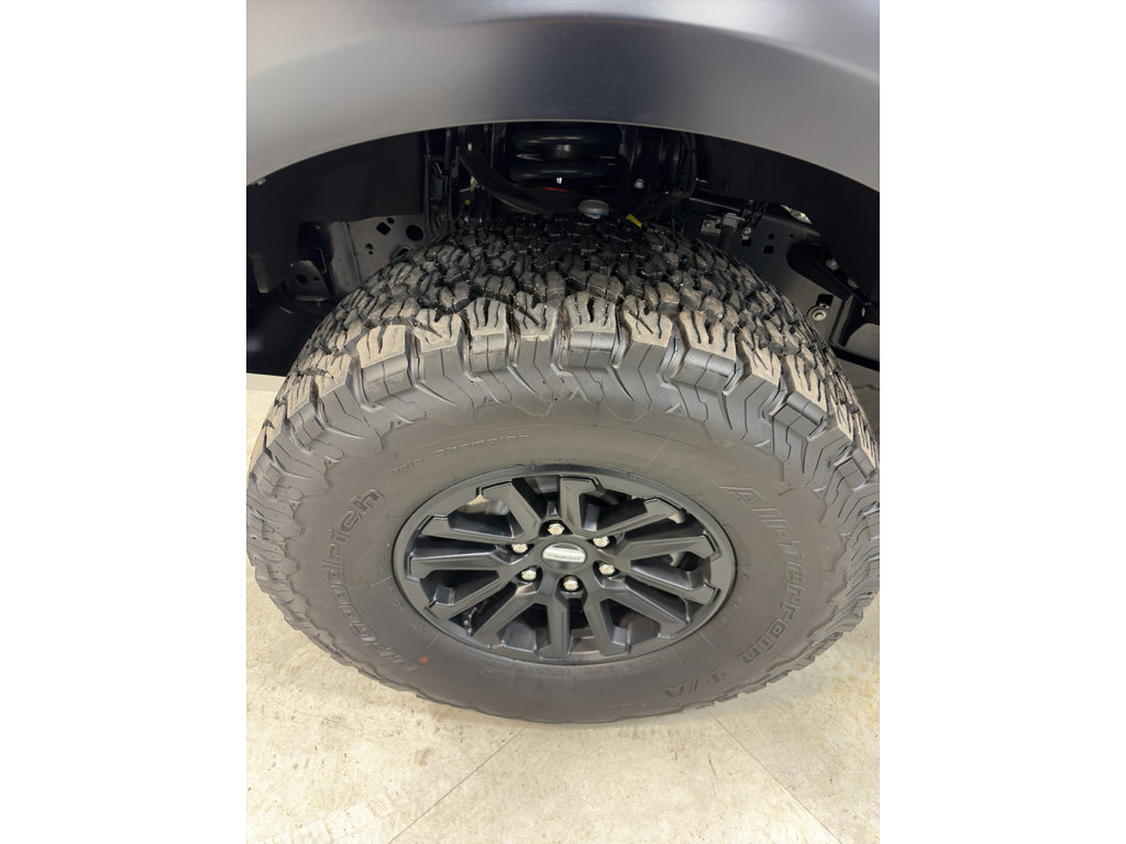 Certified 2025 Ford F150 Raptor AWD/4WD image 12