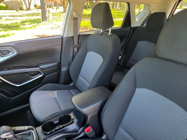 Used 2025 Kia Soul S FWD image 20