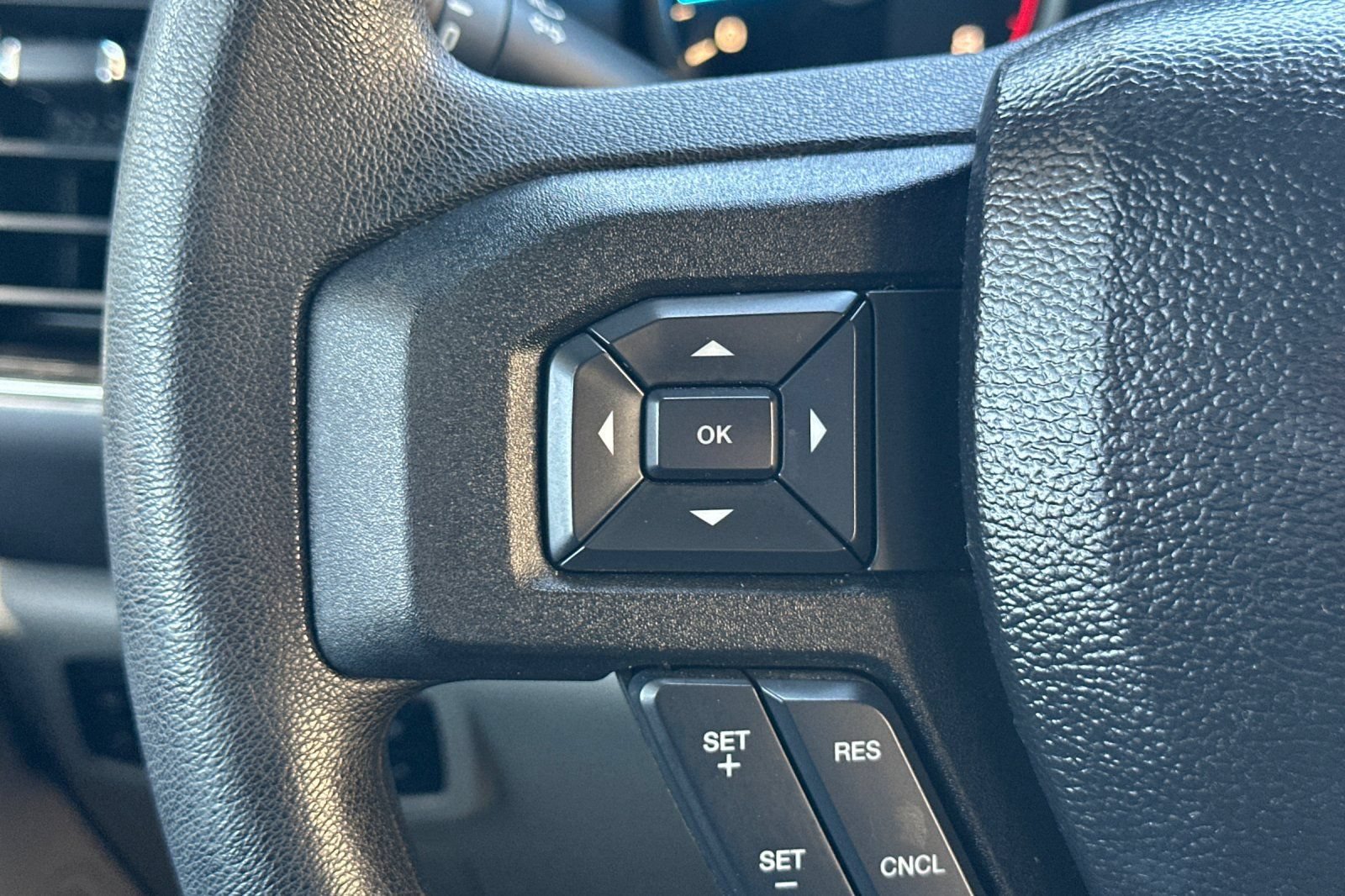 Certified 2018 Ford F150 XLT RWD image 34