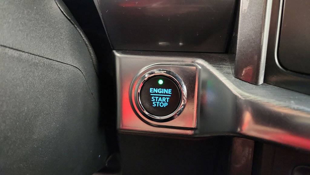 Certified 2022 Ford F150 Lariat image 23