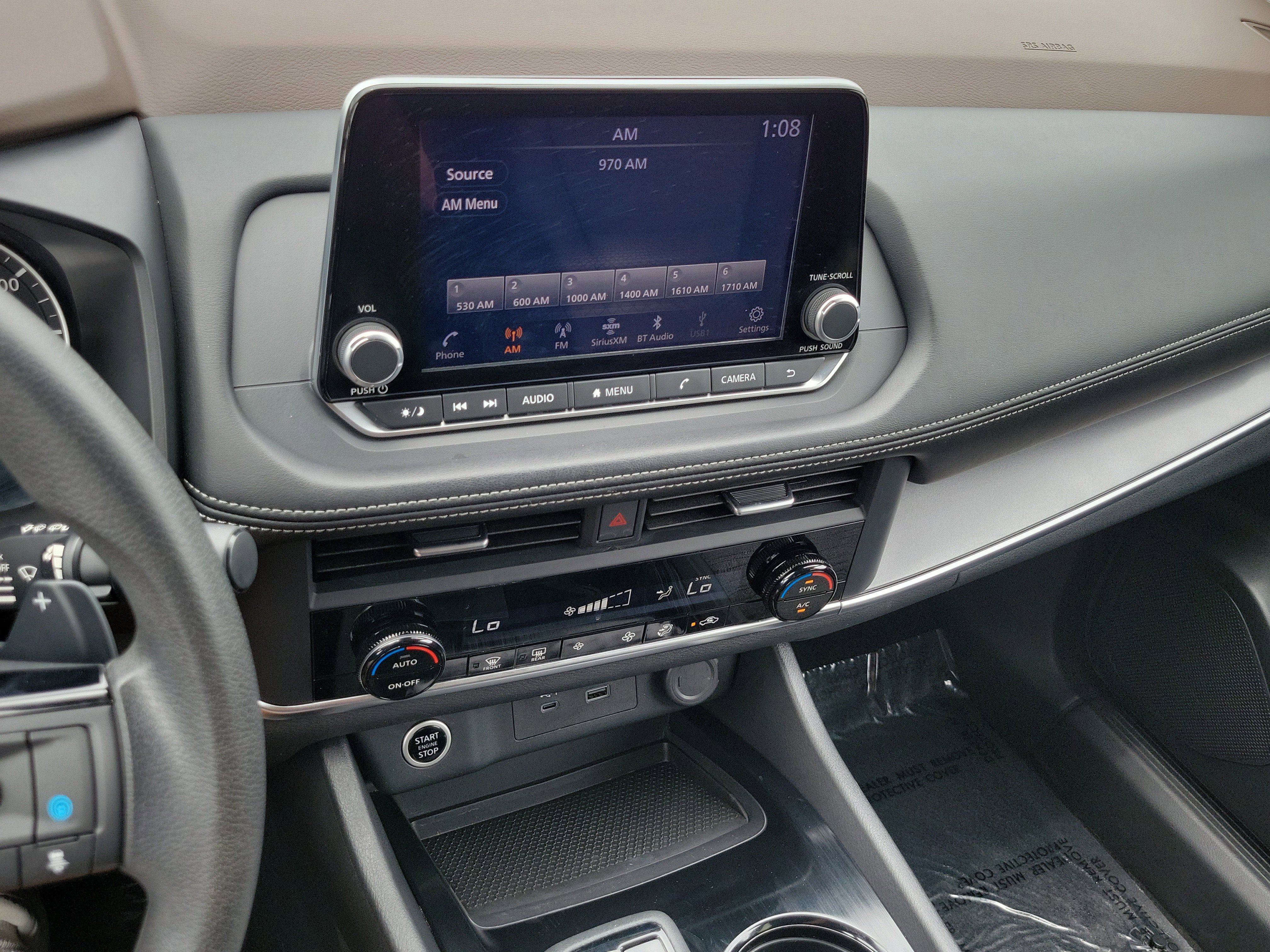 Used 2023 Nissan Rogue SV FWD image 26