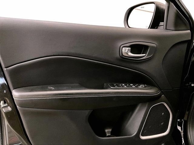 Used 2020 Jeep Compass Sport AWD/4WD image 22