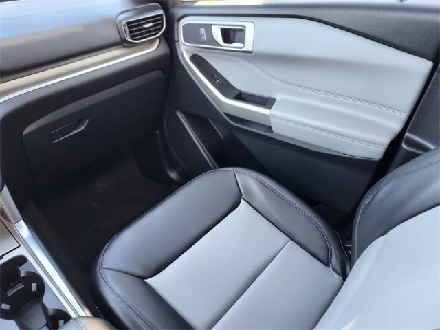 Certified 2023 Ford Explorer XLT w/ Equipment Group 202A image 15