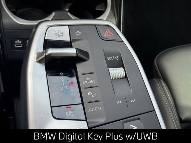 Used 2025 BMW X2 xDrive28i AWD/4WD image 33