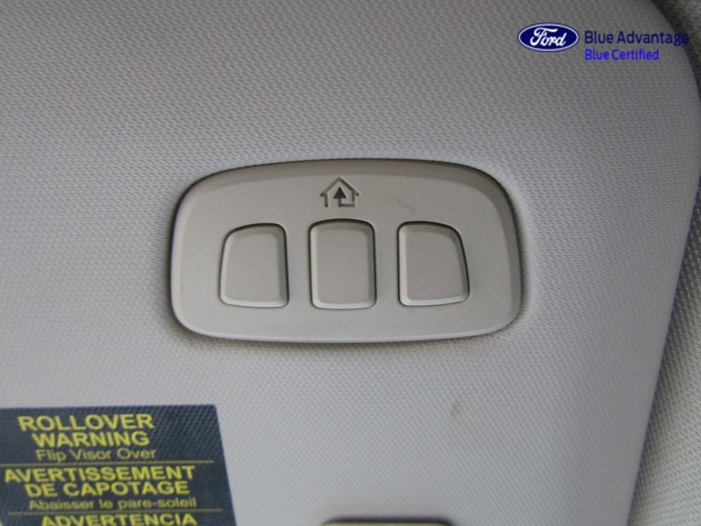 Certified 2020 Ford Escape Titanium AWD/4WD image 40