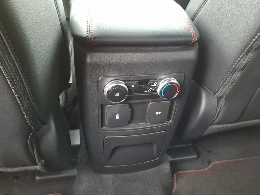 Certified 2023 Ford Explorer ST-Line w/ Class IV Trailer Tow Package image 13