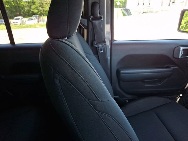 Used 2021 Jeep Wrangler Unlimited Sport w/ Sun And Sound Package AWD/4WD image 19