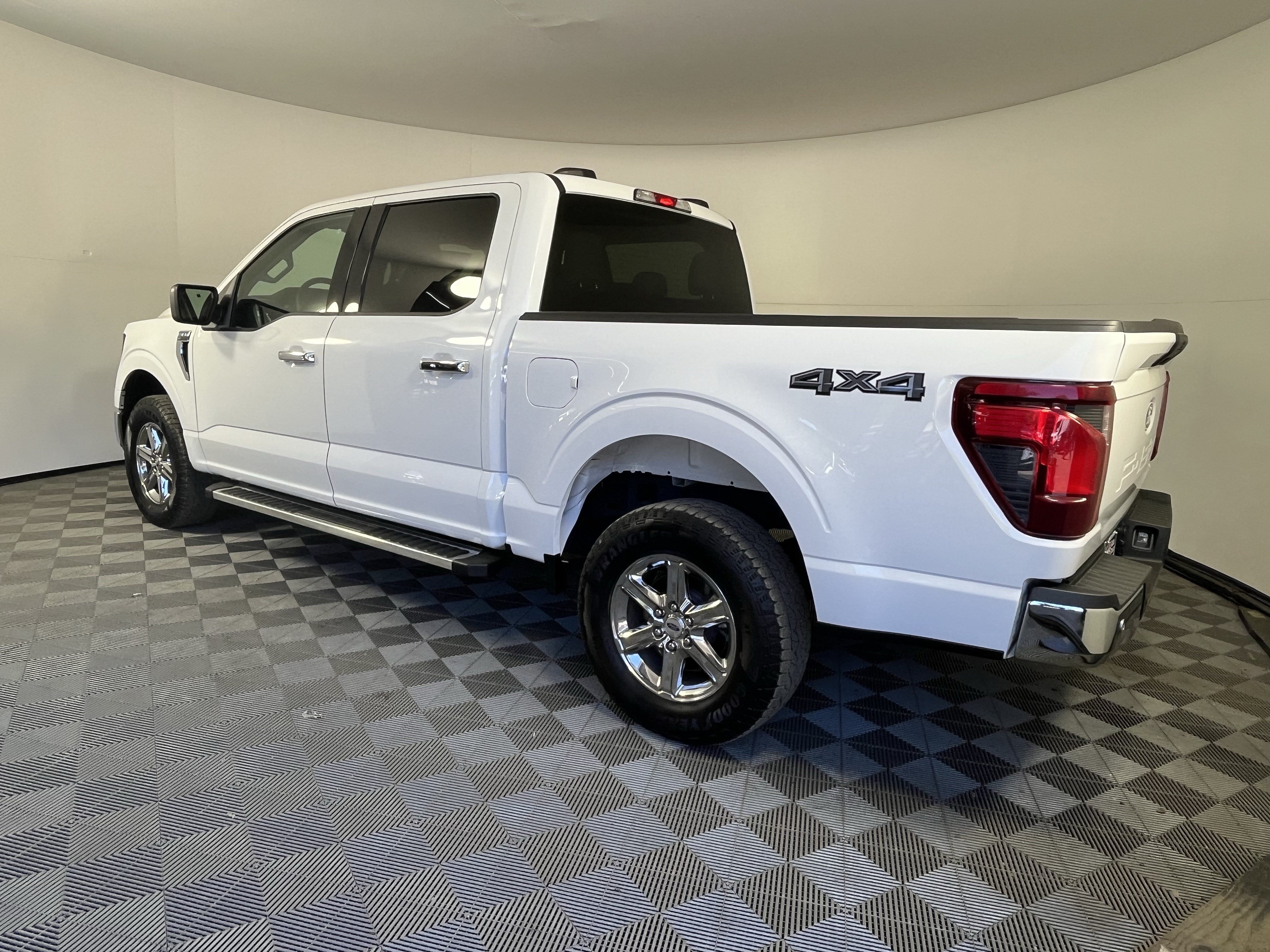 Certified 2025 Ford F150 XLT w/ Equipment Group 301A Standard AWD/4WD image 3