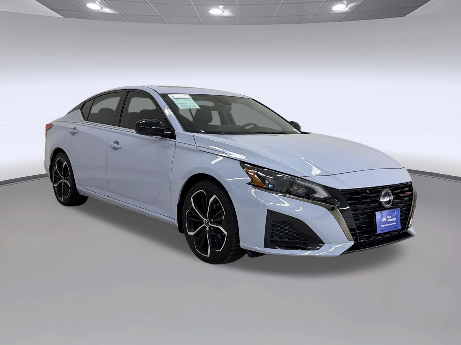Used 2024 Nissan Altima 2.5 SR w/ SR Premium Package FWD image 7