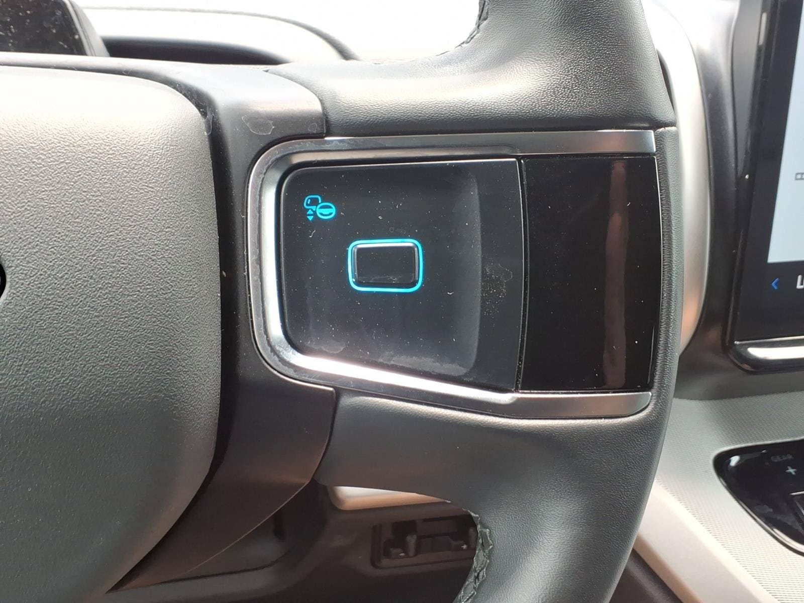 Certified 2025 Ford Expedition Active AWD/4WD image 20