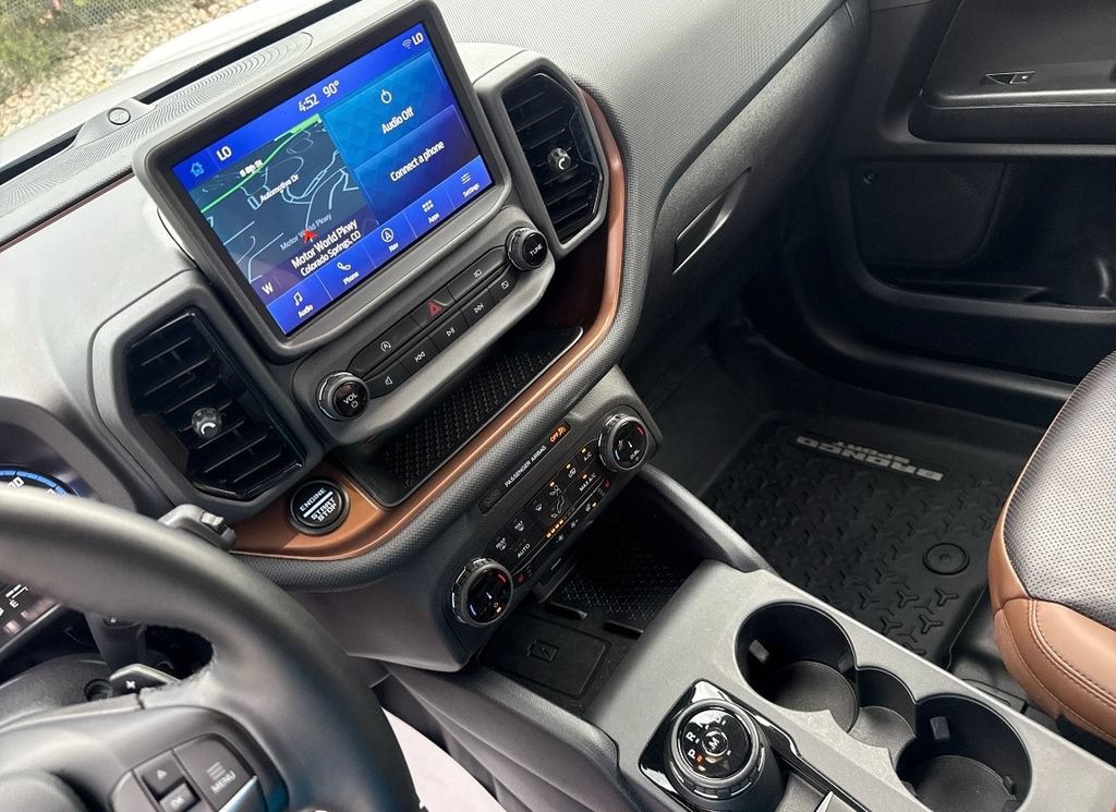 Certified 2024 Ford Bronco Sport Badlands w/ Premium Package AWD/4WD image 18