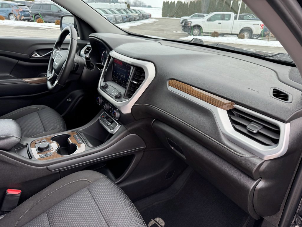 Used 2023 GMC Acadia SLE w/ Driver Convenience Package image 20