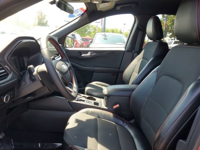 Certified 2023 Ford Escape ST-Line w/ Tech Pack #1 AWD/4WD image 12
