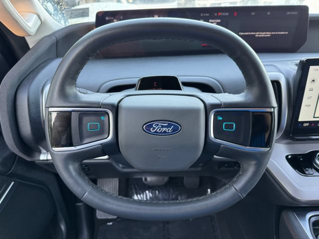 Certified 2025 Ford Expedition Active AWD/4WD image 25
