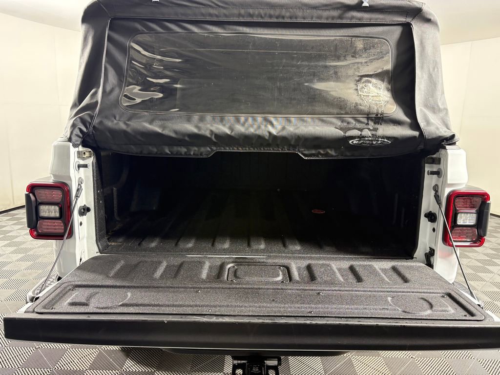 Used 2021 Jeep Gladiator Mojave AWD/4WD image 30