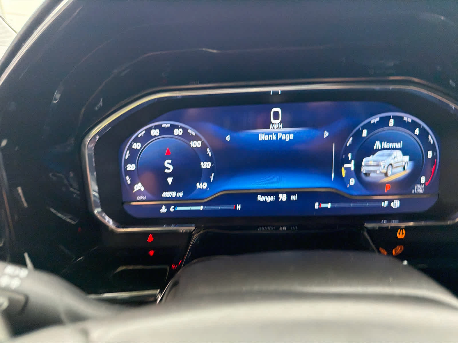 Used 2023 Chevrolet Silverado 1500 RST RWD image 8