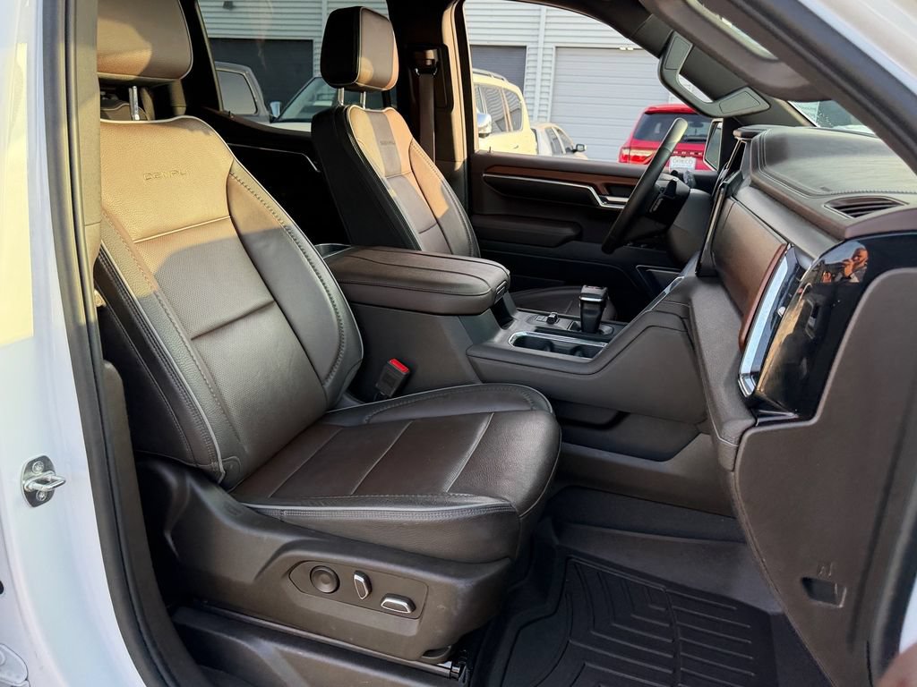 Used 2023 GMC Sierra 1500 Denali w/ Denali Reserve Package AWD/4WD image 19