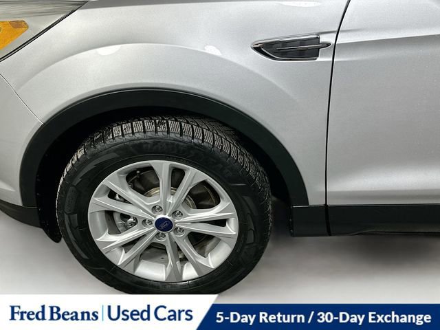 Certified 2018 Ford Escape SE image 34