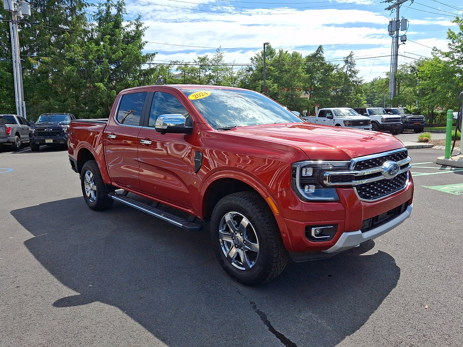 Certified 2024 Ford Ranger Lariat w/ Advanced Towing Package AWD/4WD image 3