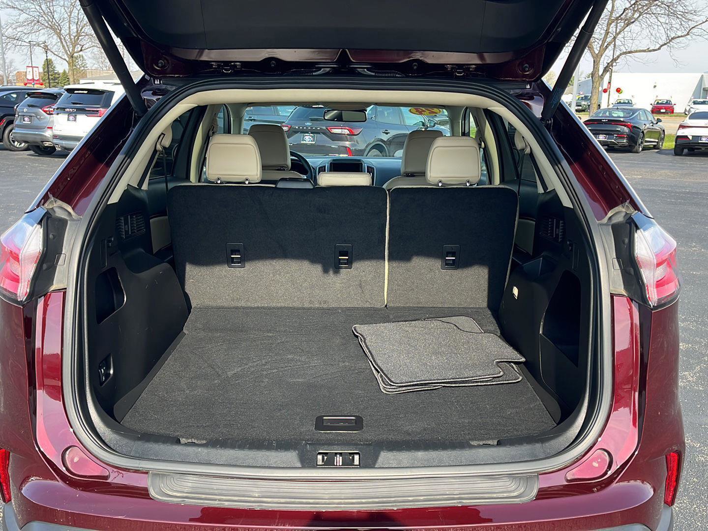 Certified 2024 Ford Edge SEL w/ Convenience Package image 18