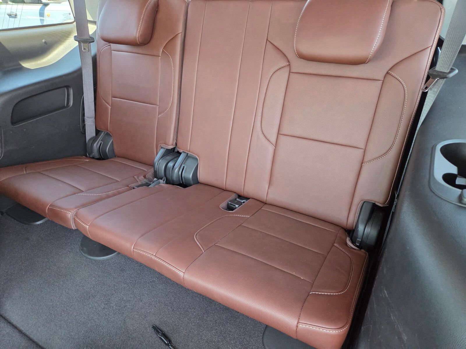 Used 2019 Chevrolet Tahoe Premier w/ Premier Plus Edition RWD image 13