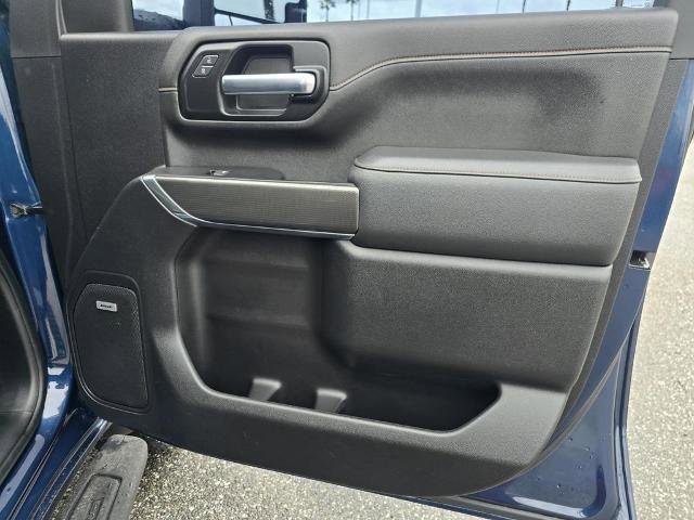Used 2022 GMC Sierra 2500 AT4 w/ AT4 Premium Plus Package AWD/4WD image 27