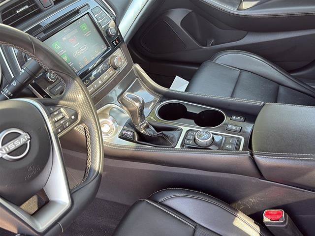 Used 2023 Nissan Maxima SL FWD image 13