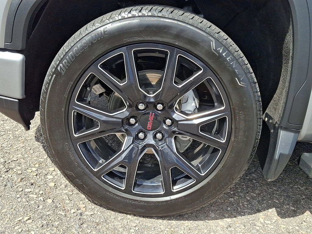 Used 2024 GMC Sierra 1500 Denali w/ Technology Package image 8