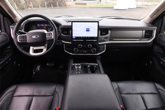 Certified 2023 Ford Expedition XLT image 23
