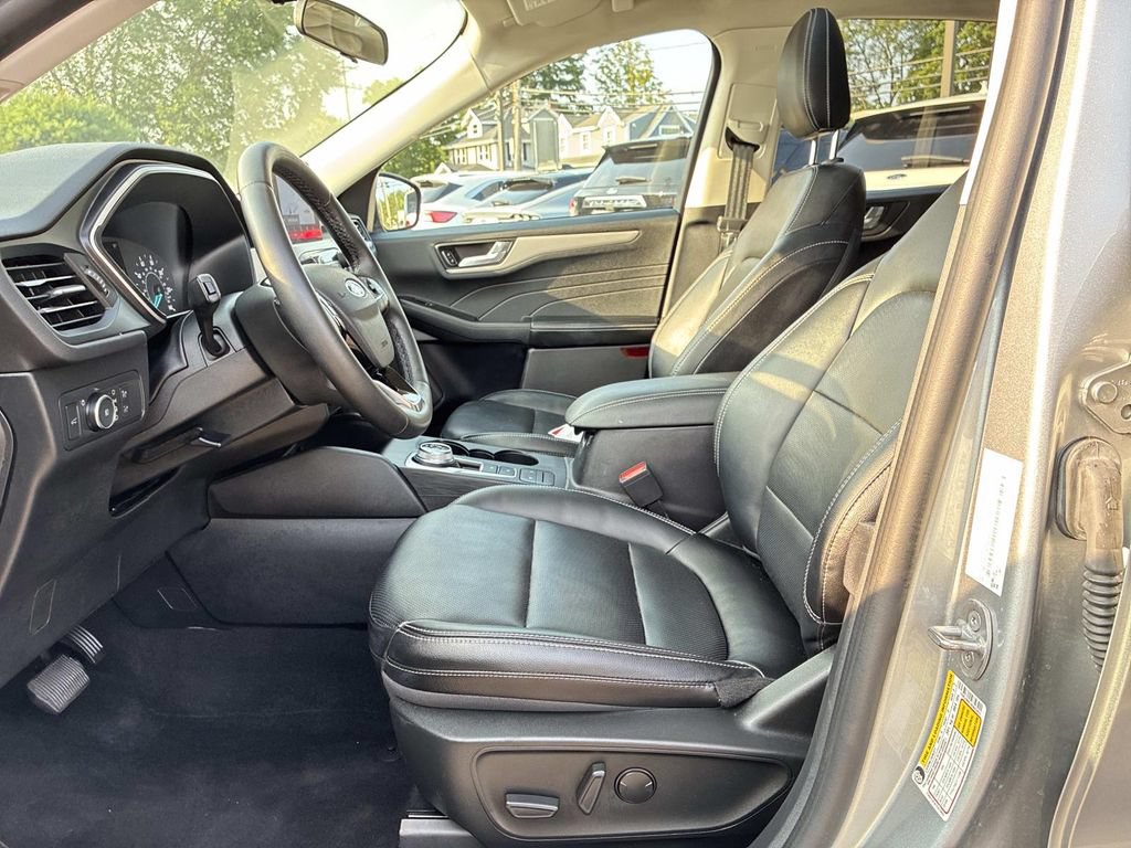 Certified 2022 Ford Escape SEL AWD/4WD image 22