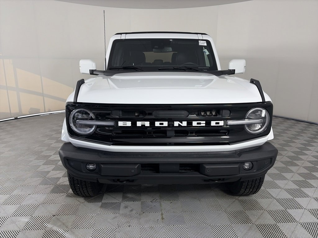 Certified 2022 Ford Bronco Outer Banks image 2
