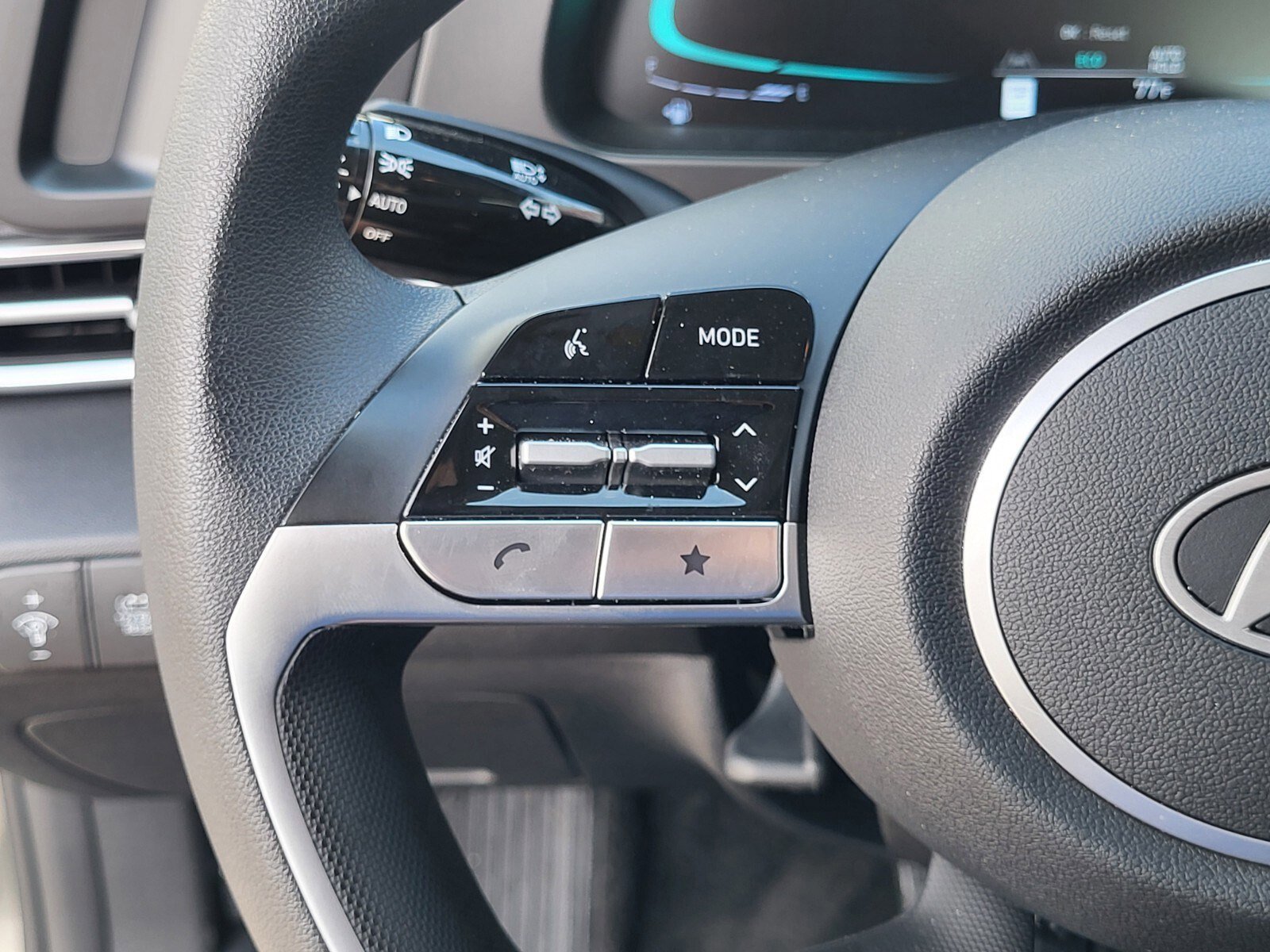 Used 2026 Hyundai Elantra Blue image 27