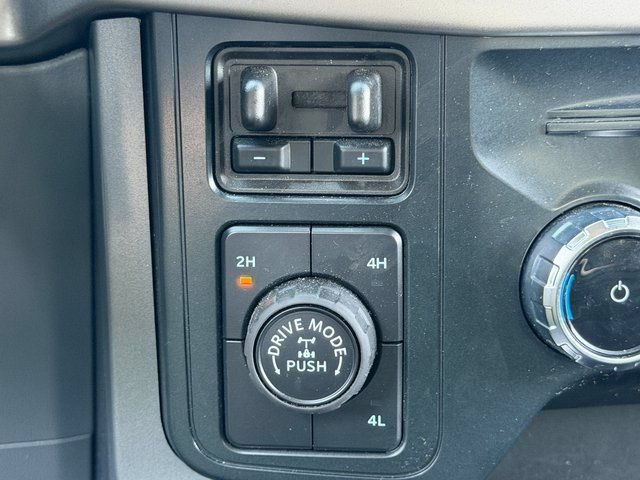 Certified 2025 Ford F150 XLT w/ Equipment Group 301A Standard AWD/4WD image 40