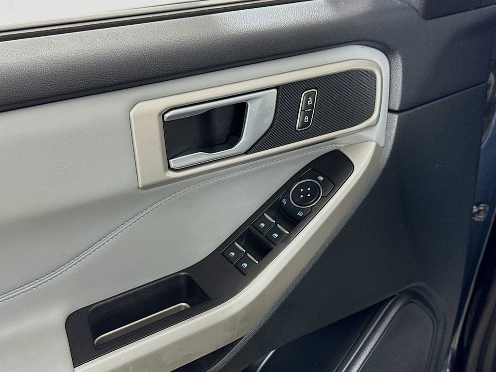 Certified 2023 Ford Explorer XLT w/ Equipment Group 202A image 21