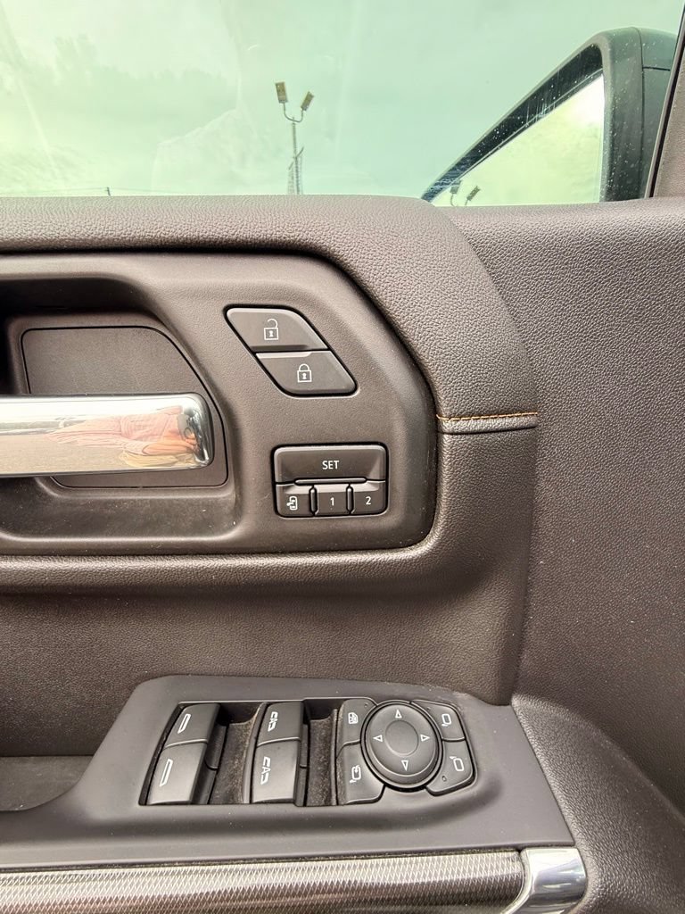 Used 2020 GMC Sierra 1500 AT4 w/ AT4 Premium Package AWD/4WD image 22