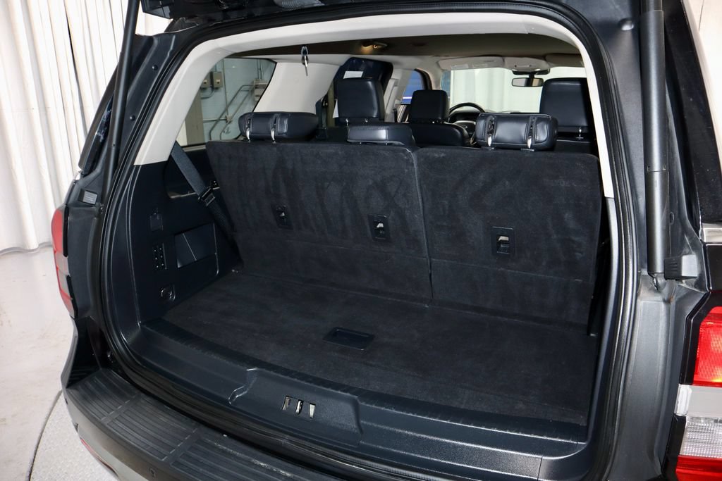 Certified 2024 Ford Expedition XLT AWD/4WD image 16