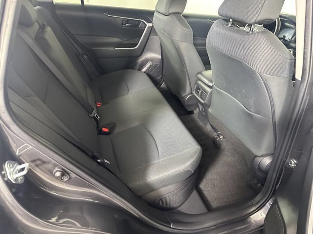 Used 2024 Toyota RAV4 LE AWD/4WD image 12