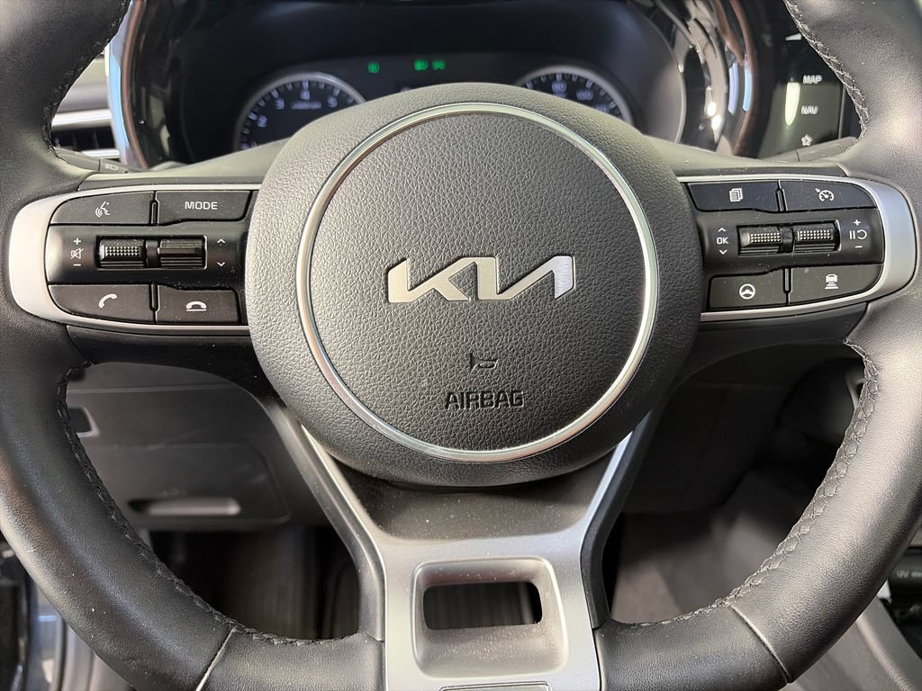 Used 2023 Kia K5 GT-Line AWD/4WD image 16