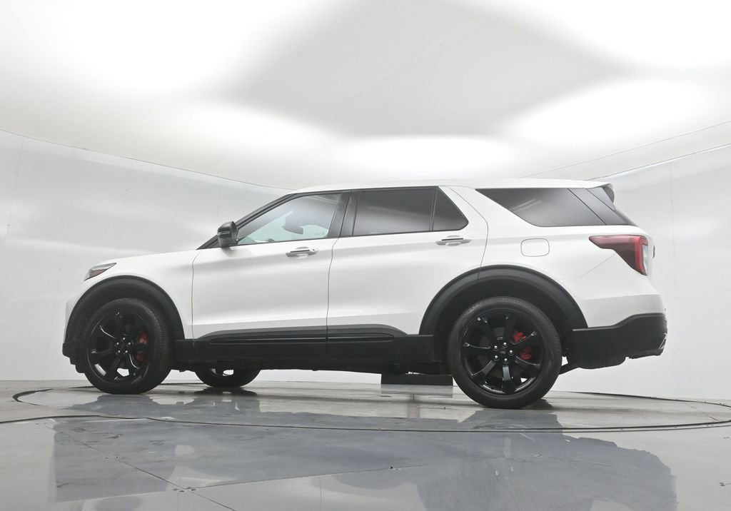 Certified 2022 Ford Explorer ST w/ Equipment Group 401A image 60