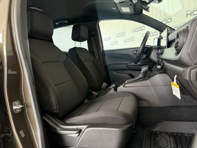 Used 2023 Chevrolet Colorado W/T RWD image 7