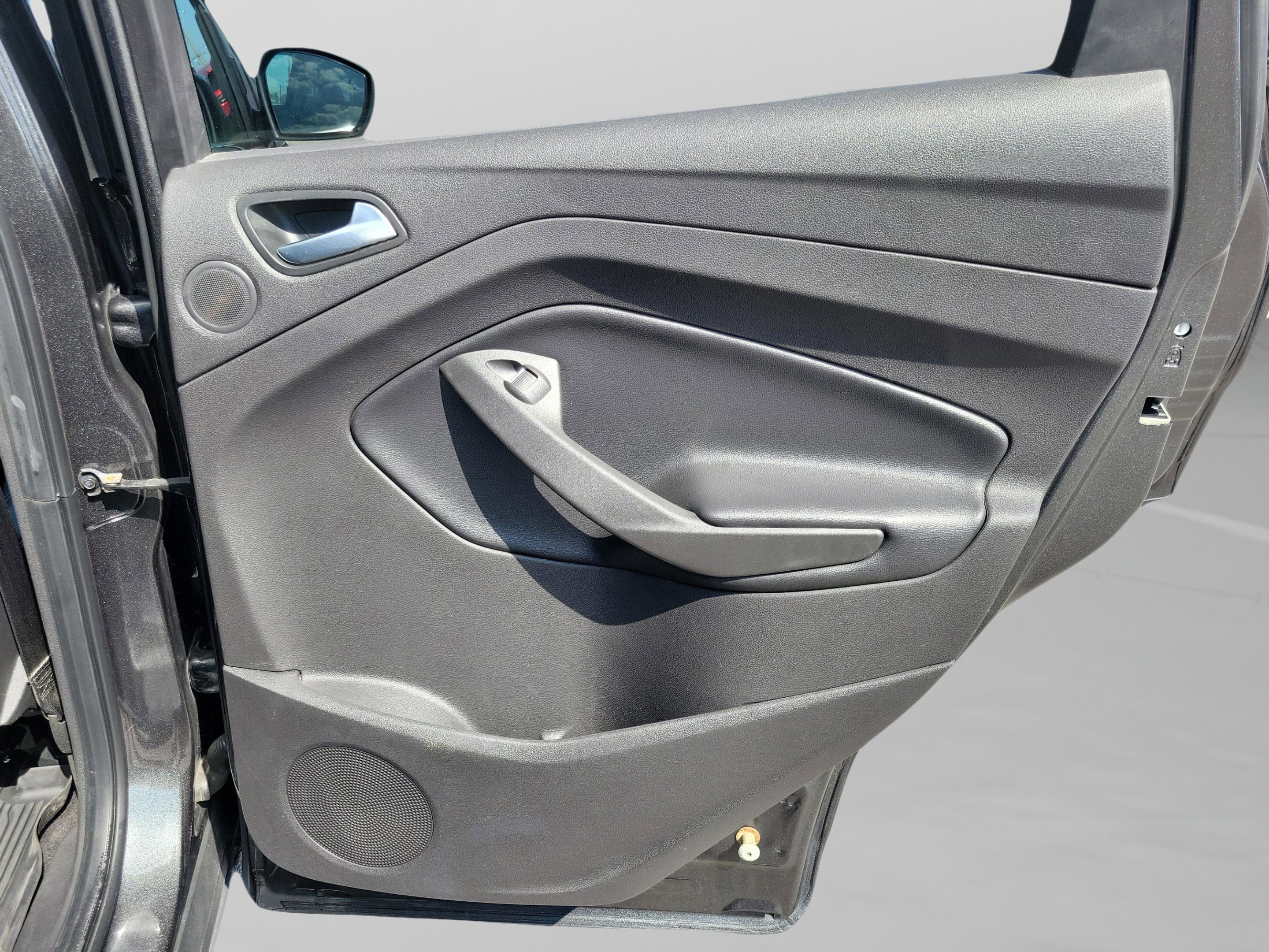 Certified 2019 Ford Escape Titanium image 26