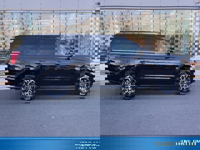 Certified 2025 Ford Expedition Max Active image 6