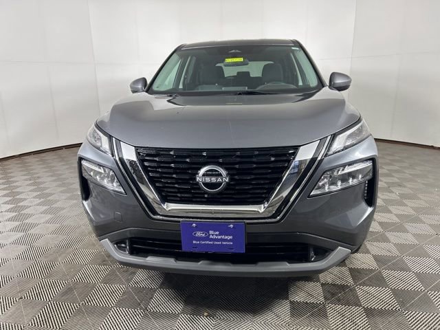 Used 2022 Nissan Rogue SV AWD/4WD image 2