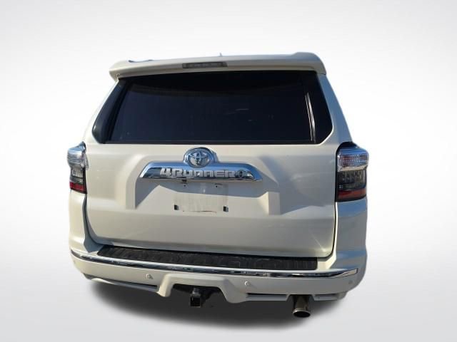 Used 2020 Toyota 4Runner Limited AWD/4WD image 4