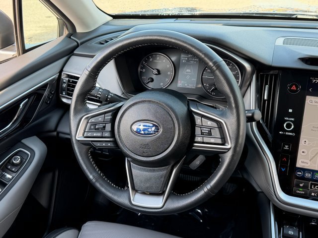Used 2025 Subaru Outback Limited AWD/4WD image 17