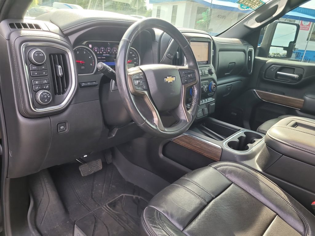 Used 2020 Chevrolet Silverado 2500 High Country w/ Z71 Off-Road Package AWD/4WD image 16